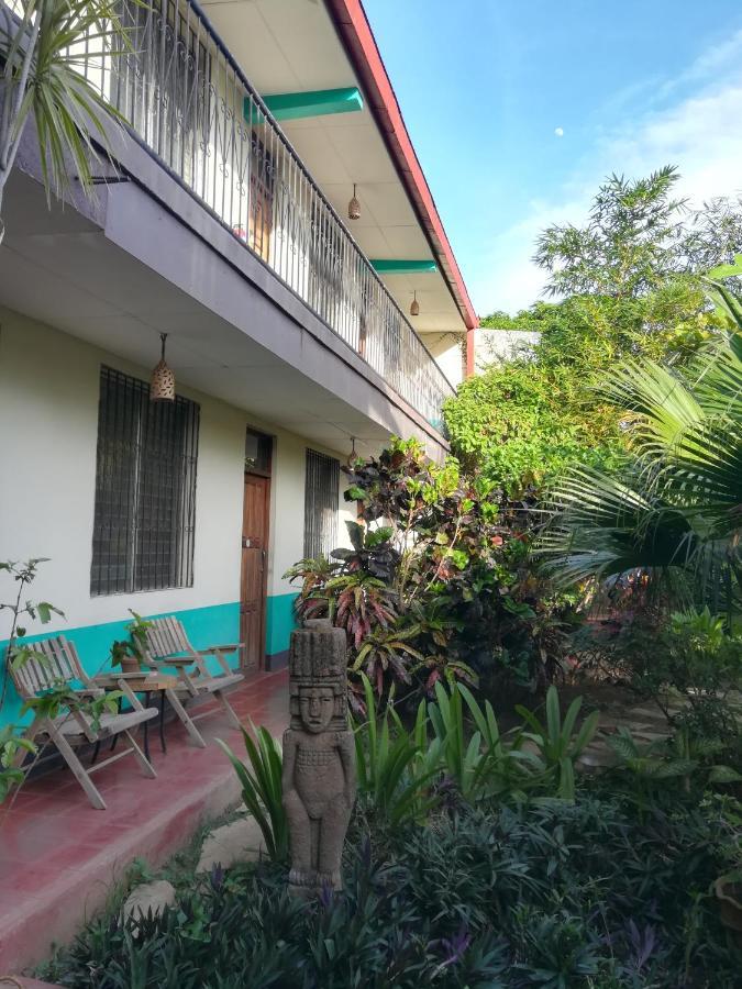 Harvest House Nicaragua Hotel León Eksteriør billede